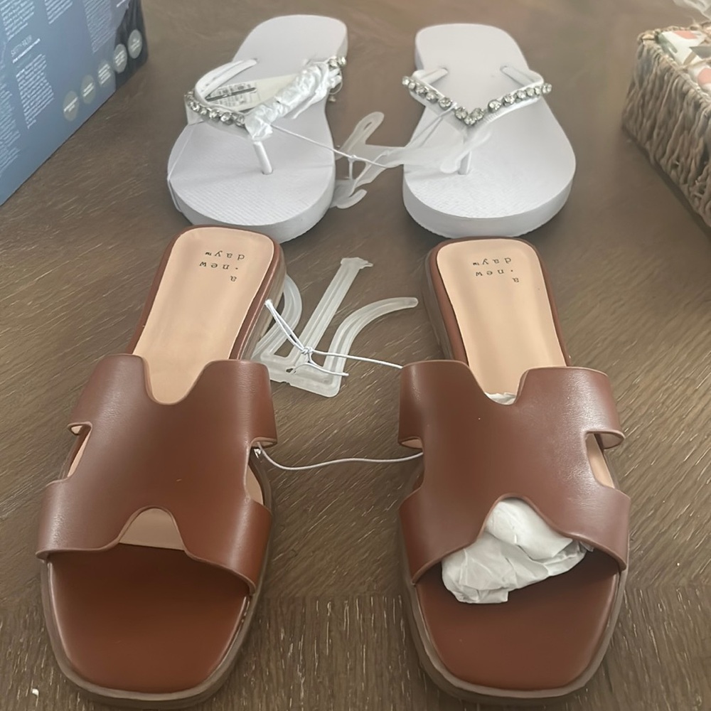 Brand new slip on slide sandals & flip flor bundle